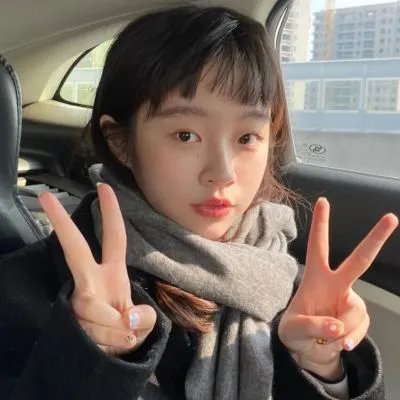 暗红